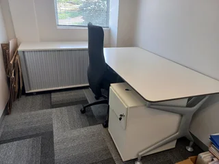 Prime Office Available To Let in La Lucia