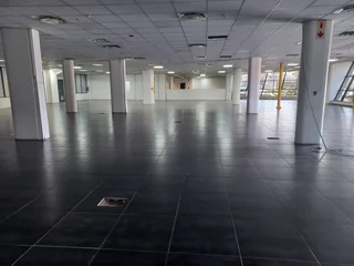 Prime Showroom available to let in Umgeni Business Park
