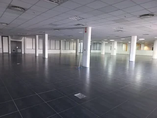 Prime Showroom available to let in Umgeni Business Park