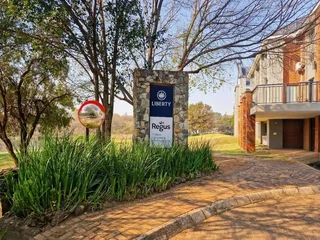 Fully serviced private office space for you and your team in Regus Darrenwood Randburg