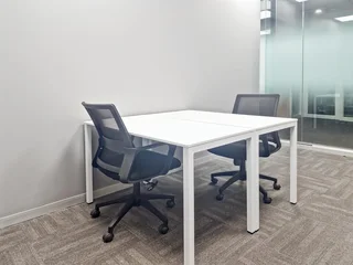 All-inclusive access to professional office space for 1 person in Regus Darrenwood Randbur