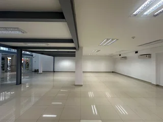 BRICKFIELD BUSINESS PARK | RETAIL SPACE TO RENT | SALT RIVER | 160m²