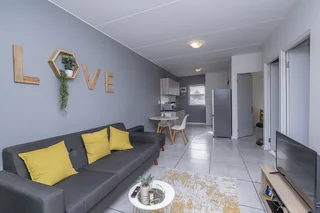 Gorgeous Ground-Floor Apartment – Move-In Ready!