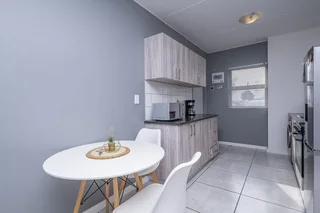 Gorgeous Ground-Floor Apartment – Move-In Ready!