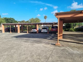 Investment  opportunity Apartment in Amalinda.