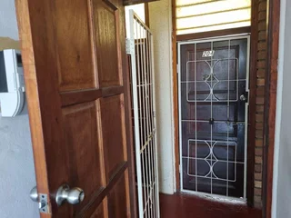 Investment  opportunity Apartment in Amalinda.