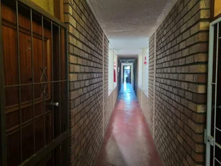 Investment  opportunity Apartment in Amalinda.