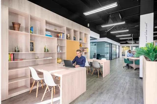 Beautifully designed office space for 1 person in Spaces Menlyn Maine.