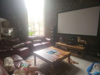 Spacious family home plus flat