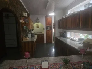 Spacious family home plus flat