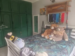 Spacious family home plus flat