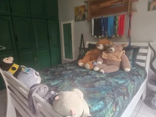 Spacious family home plus flat