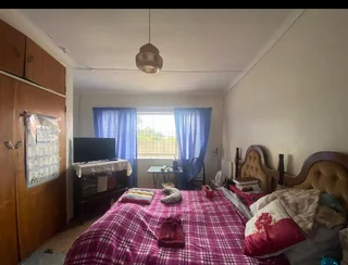 Charming Family Home in Desirable Beaconsfield