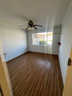 Secure 2-bedroom And 1-bathroom  Townhouse In Northwold, Randburg