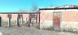 CATTLE AND SHEEPFARM. STRONG WATER.GOOD INFRASTRUCTURE.