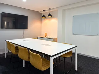 Flexible workspace in Regus Waterside