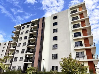 Stunning 2-Bedroom, 2-Bathroom Apartment at Le Boulevard, Umhlanga