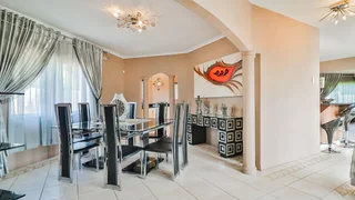 Elegant 4-Bedroom Family Home in Umhlanga