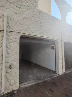 Effortless Elegance | 3 Bed, 2 Bath Luxury Living