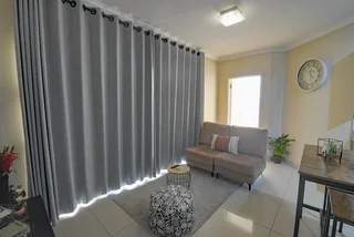 Modern 2 Bed | 2 Bath | 2 Parking – Madison Living at Its Best!