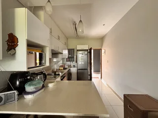 Stunning 2-Bedroom, 2-Bathroom Apartment at Le Boulevard, Umhlanga