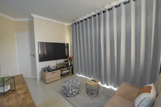 Modern 2 Bed | 2 Bath | 2 Parking – Madison Living at Its Best!