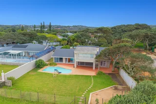 ON THE BEACHFRONT | ULTRA-RARE UMHLANGA ROCKS OPPORTUNITY