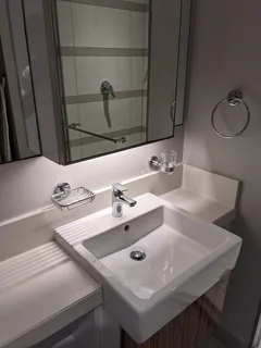 Live the Pearl life - Stylish 2 bed apartment. Perfect for living and investing.