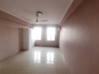 A Spacious 3 Bedroom Apartment with Harbour views in the Esplanade  For Sale