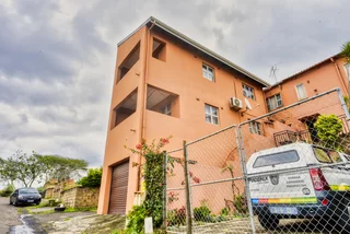 Spacious 5 Bedroom Home For Sale in Sunford