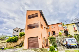 Spacious 5 Bedroom Home For Sale in Sunford