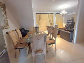 Charming 3-Bedroom Townhouse for Sale in Edgemount Estate