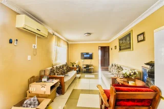 Spacious 5 Bedroom Home For Sale in Sunford