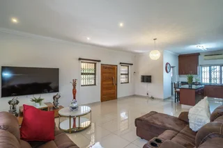 3 Bedroom Townhouse Available for Sale in Reservoir Hills.