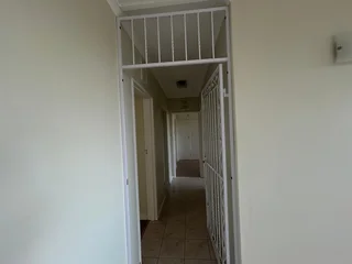 Prime 3 Bedroom Apartment by the Coast