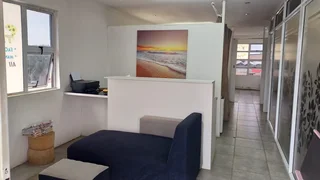 Office or Medical Suite to let - 66sqm in Southgate, Phoenix