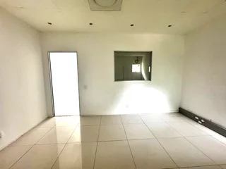 Prime Commercial Space in Umhlanga Rocks