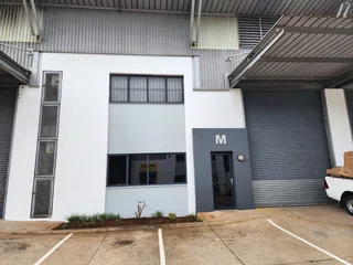Prime Warehouse With Office Space available To Let in Briardene