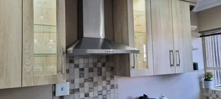 EXQUISITE RENOVATED UNIT!