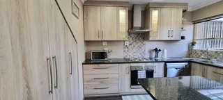 EXQUISITE RENOVATED UNIT!