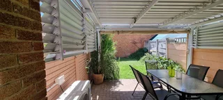 EXQUISITE RENOVATED UNIT!