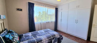 EXQUISITE RENOVATED UNIT!