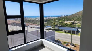 Duet House For Sale in Mossel Bay