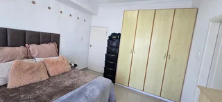 Prime  Property Presents A Stunning One  Bedroom Apartment Situated In Umhlanga Ridge