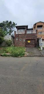 Four bedroom home with attached rental unit in Foresthaven for sale