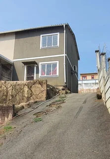 Two Bedroom House For Sale in Forest Haven