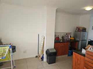 Prime  Property Presents A Stunning Two Bedroom Apartment Situated In Umhlanga Ridge