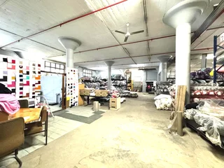 1800 Sqm Warehouse to Let in the Heart of Umbilo