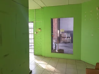 Secure Warehouse In Flamingo Crescent, Nerissa Estate