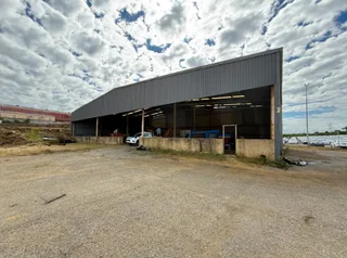 Versatile steel structure to let